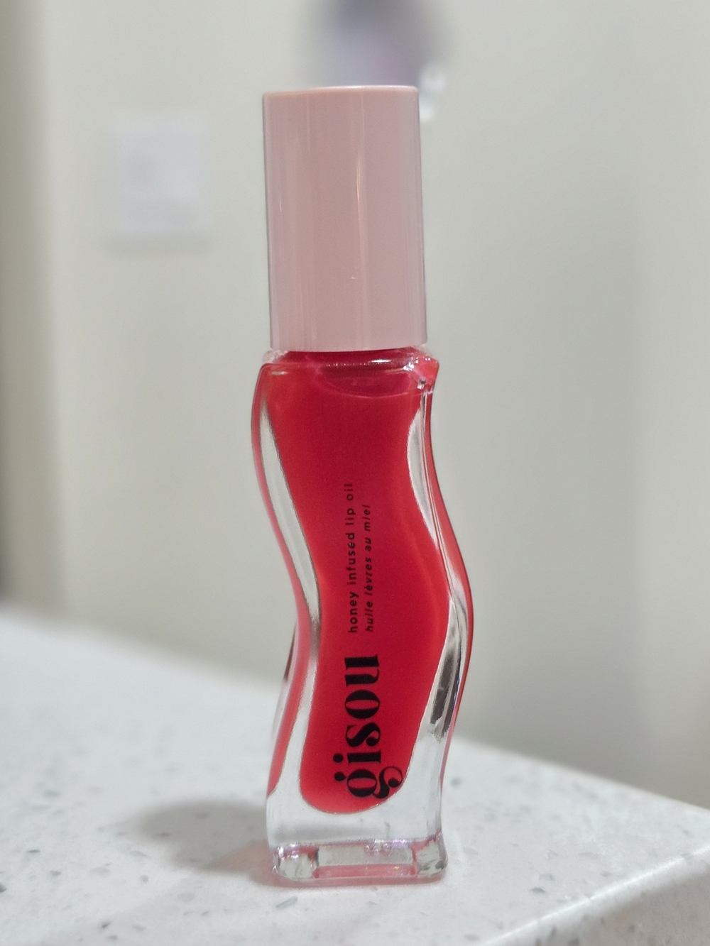 GISOU Honey-Infused Lip Oil - CHERRY ON THE CAKE